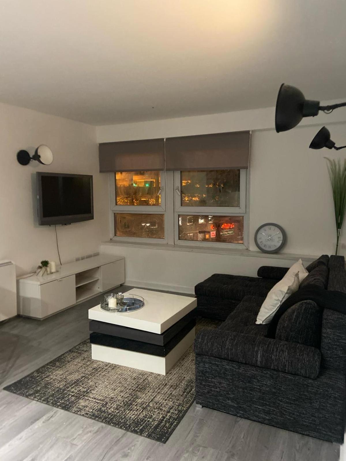 Apartment Modern Apartment-greenwich/woolwich *