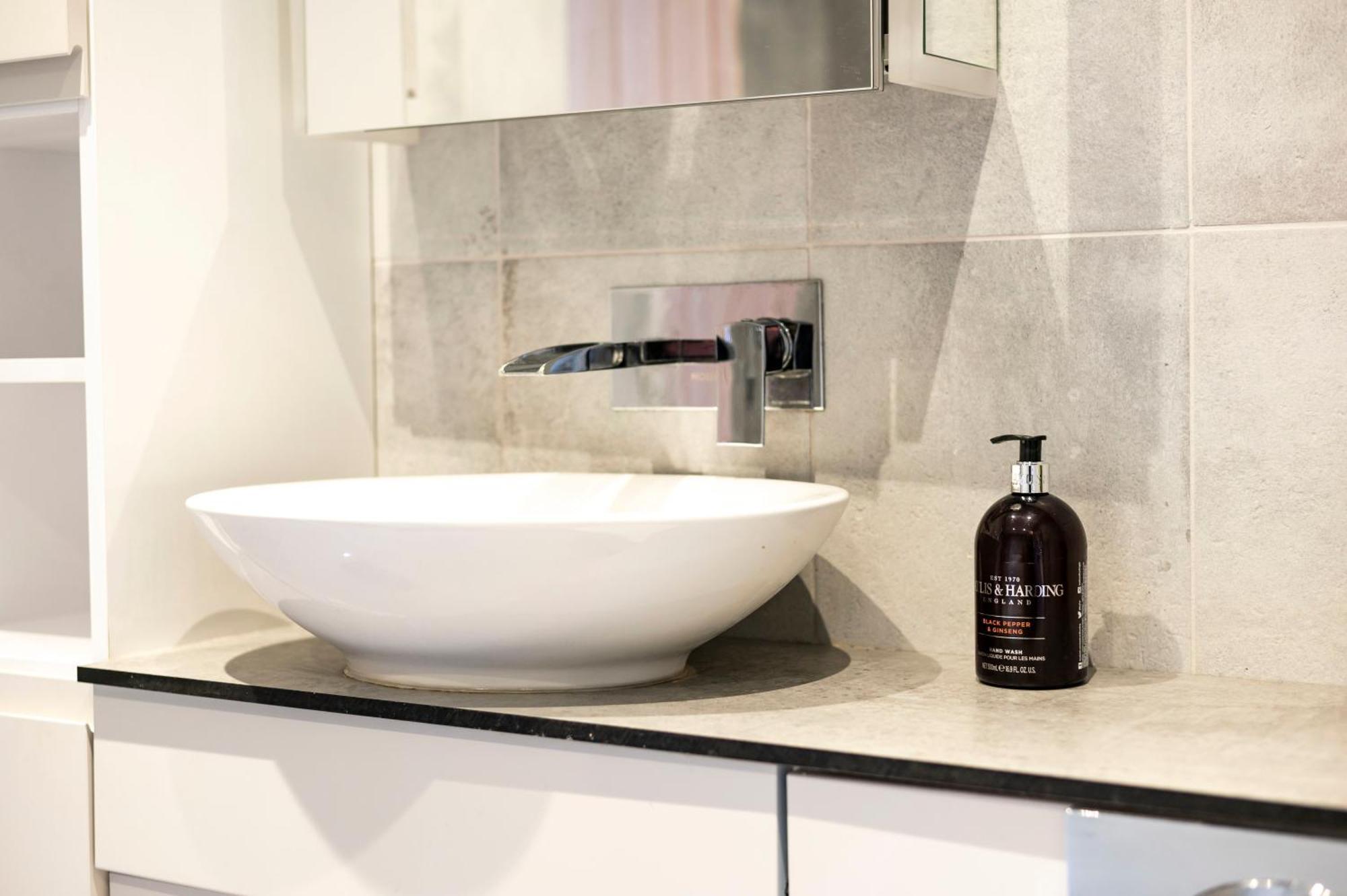 Apartment Duplex Shoreditch - The Living Elite Collection London