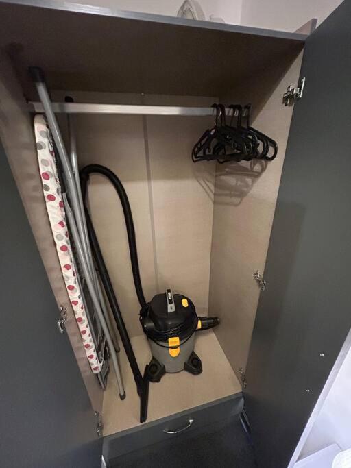 City Studio Escape Near Emirates * London