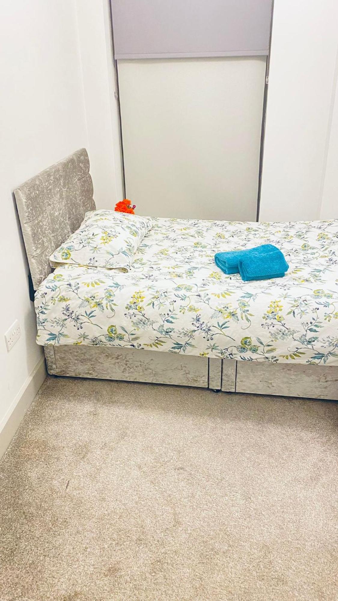 Homestay Shadwell - Walking Distance To Tower Bridge, Two Stations In Close Proximity