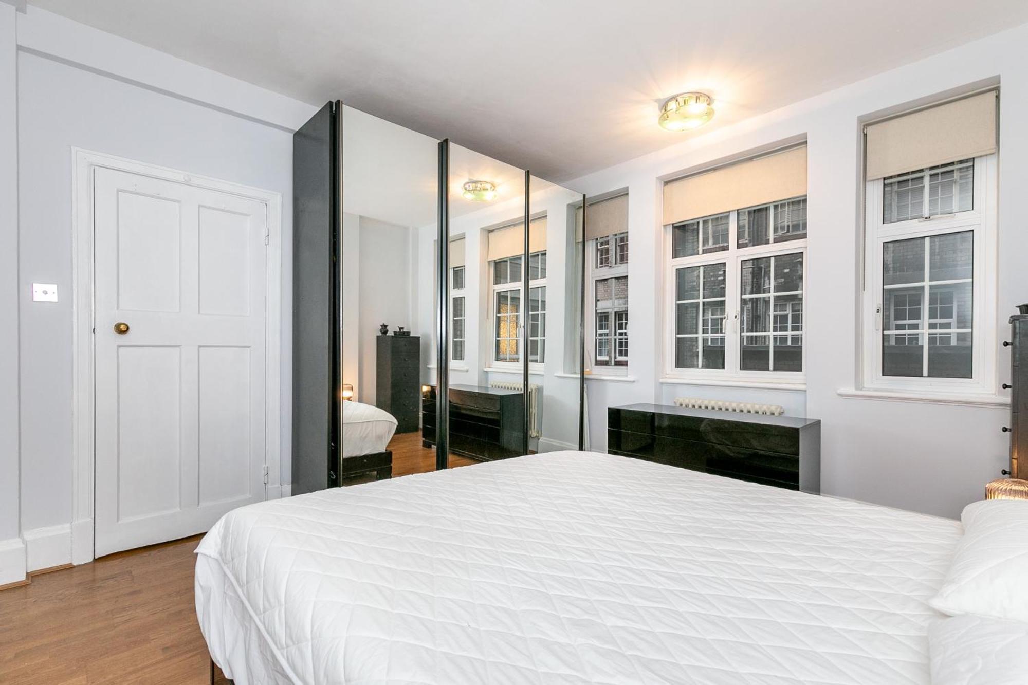 Lovely 1-bed In Apartamento