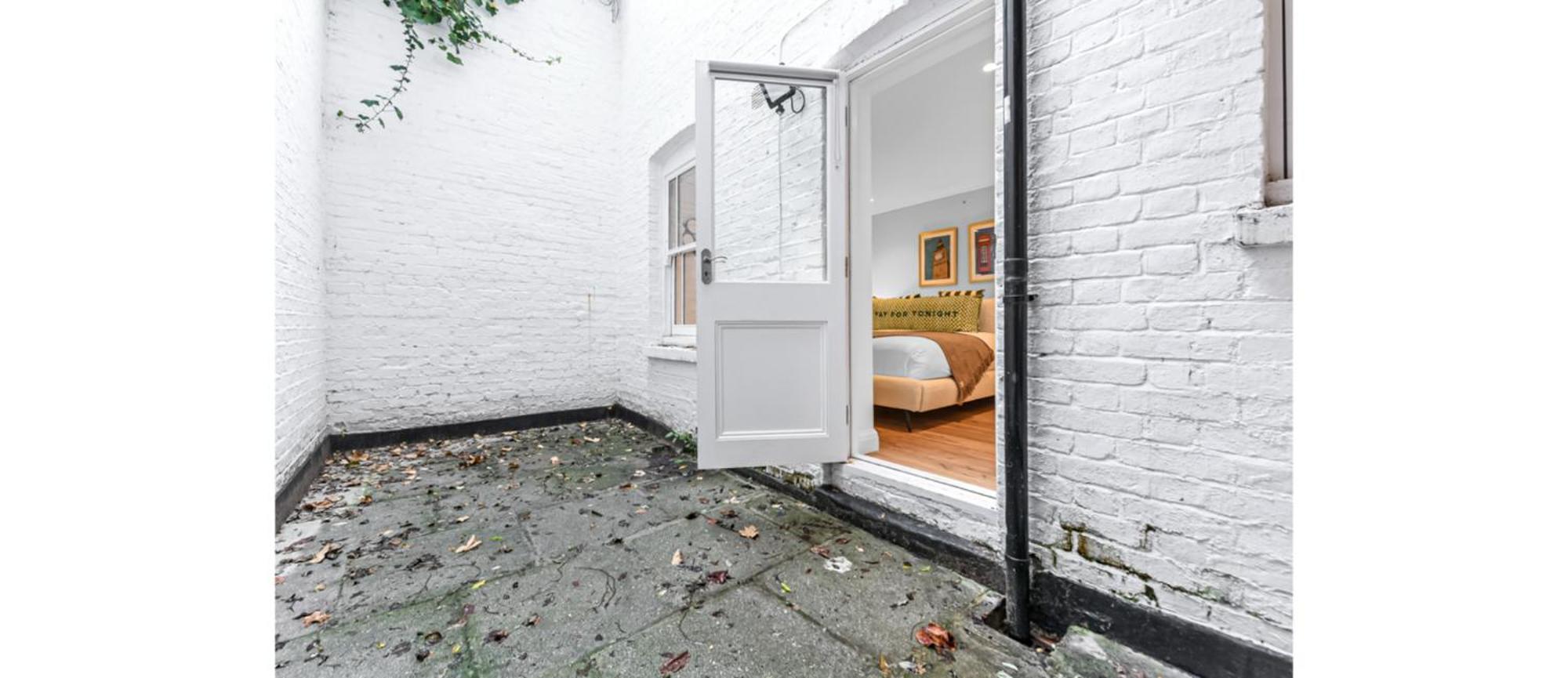 Calling: 2br Flat With Chic Flair