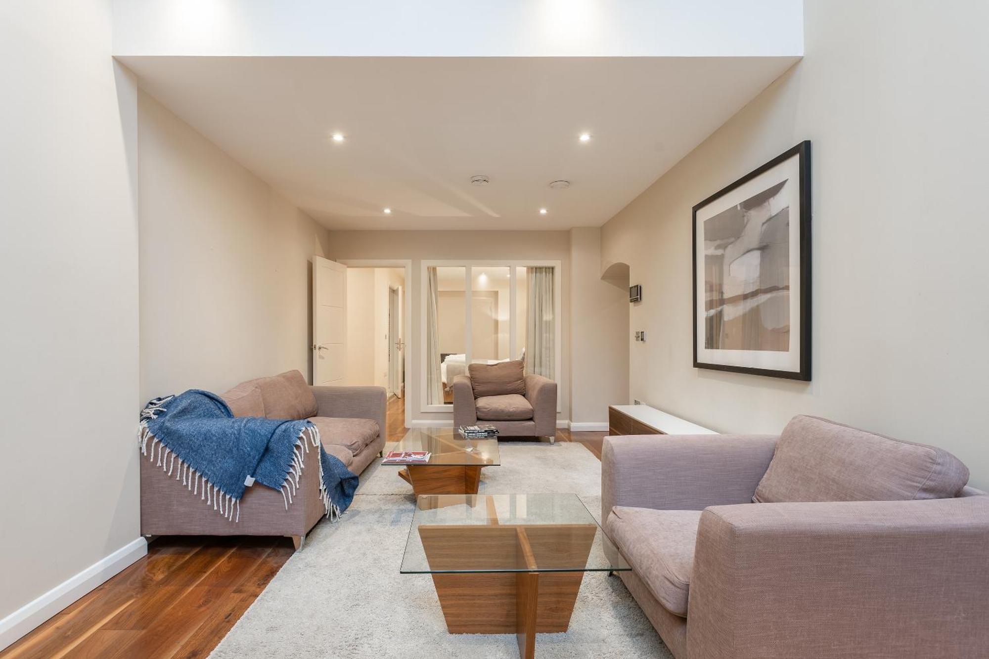 Beautiful 2-bed In Apartamento