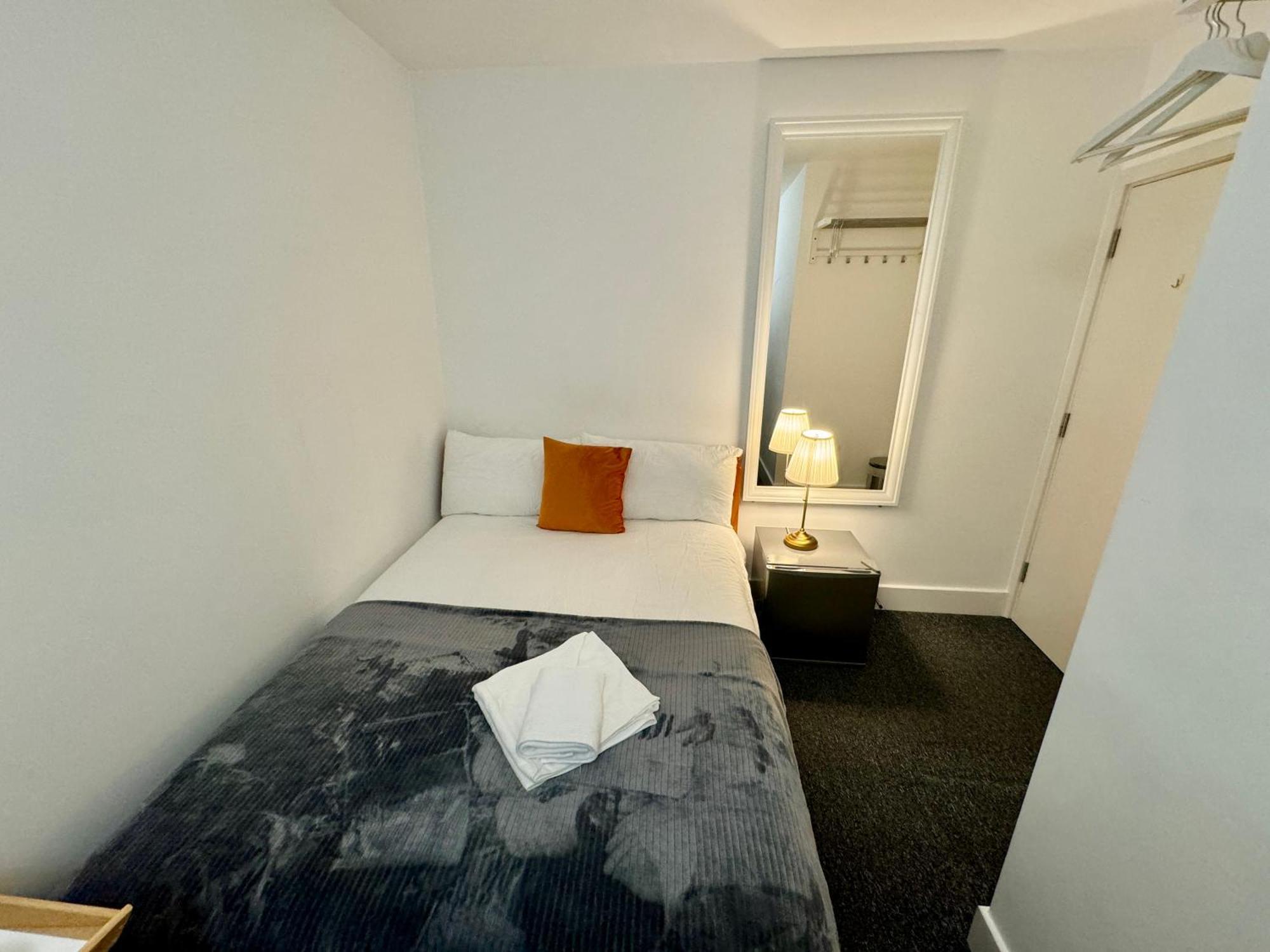 Cosmopolitan Comfort Private Bedrooms In Euston 106 Hospedagem domiciliar