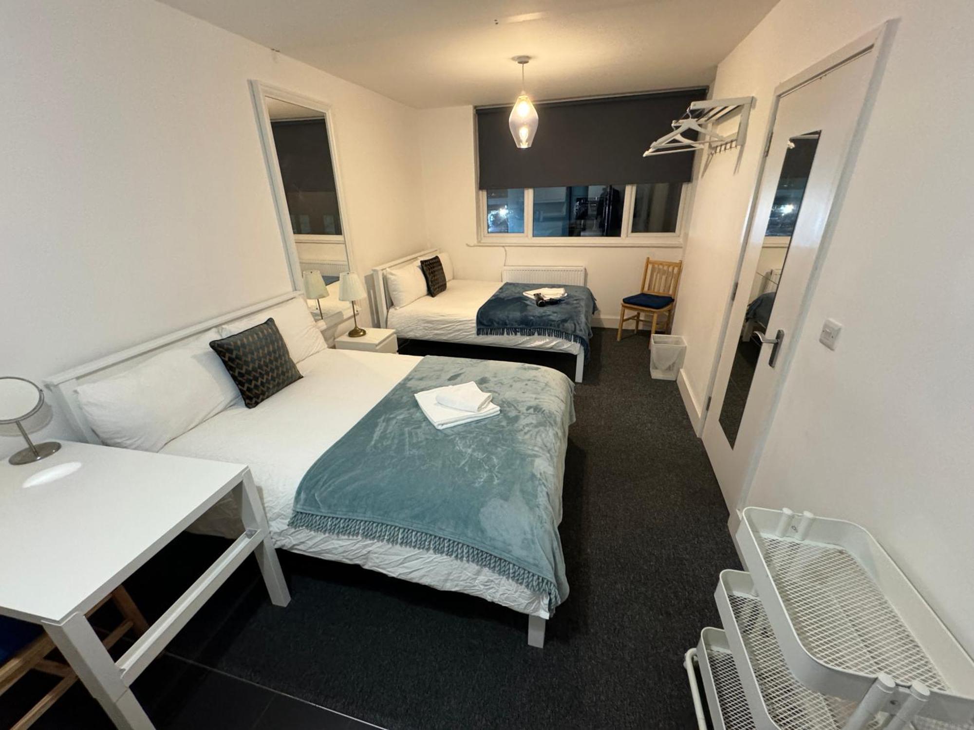 Hospedagem domiciliar Cosmopolitan Comfort Private Bedrooms In Euston 106 Londres
