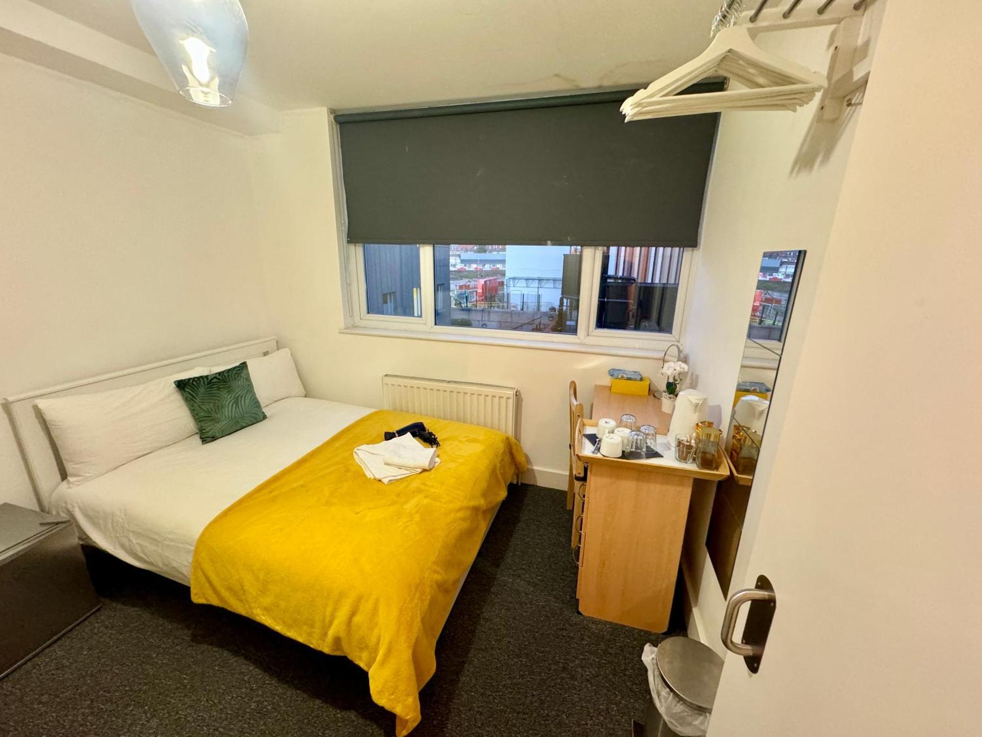 Hospedagem domiciliar Cosmopolitan Comfort Private Bedrooms In Euston 106 *