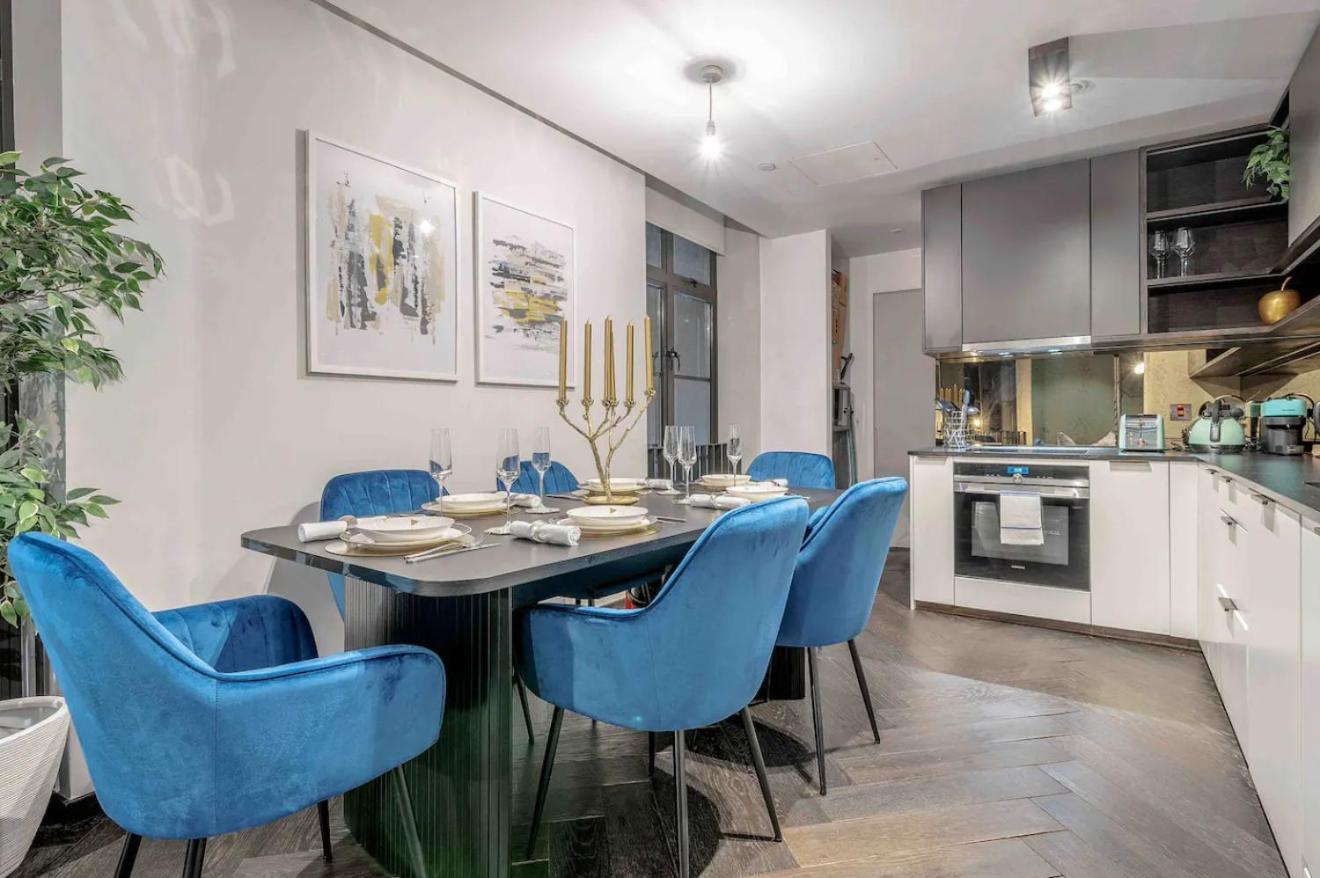 Apartment Newly Redecorated Soho Flat