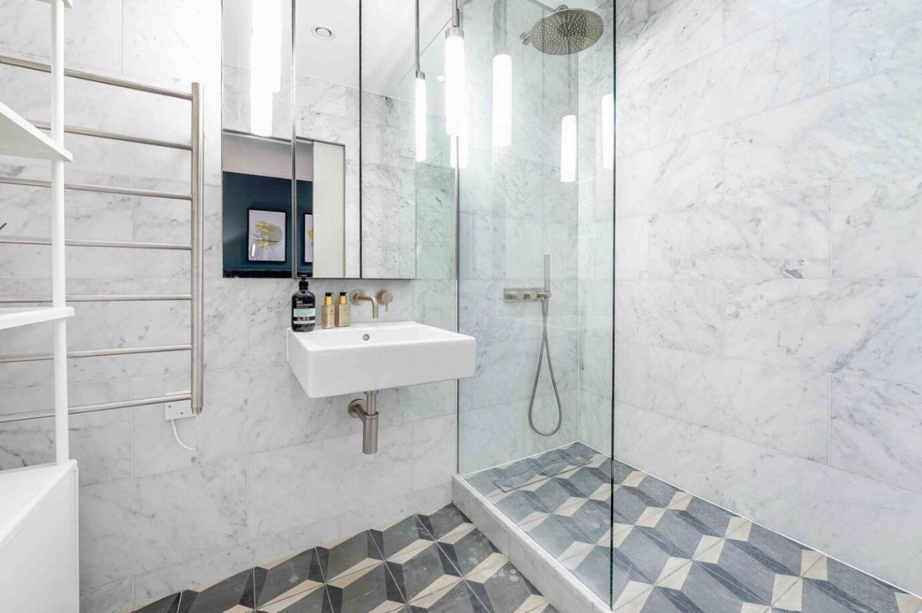 Apartment Newly Redecorated Soho Flat London