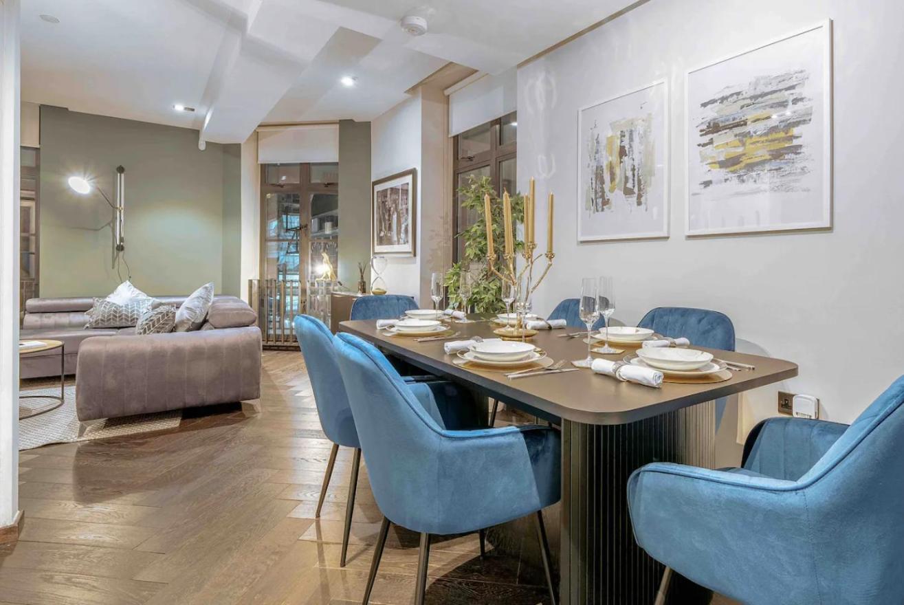 Newly Redecorated Soho Flat