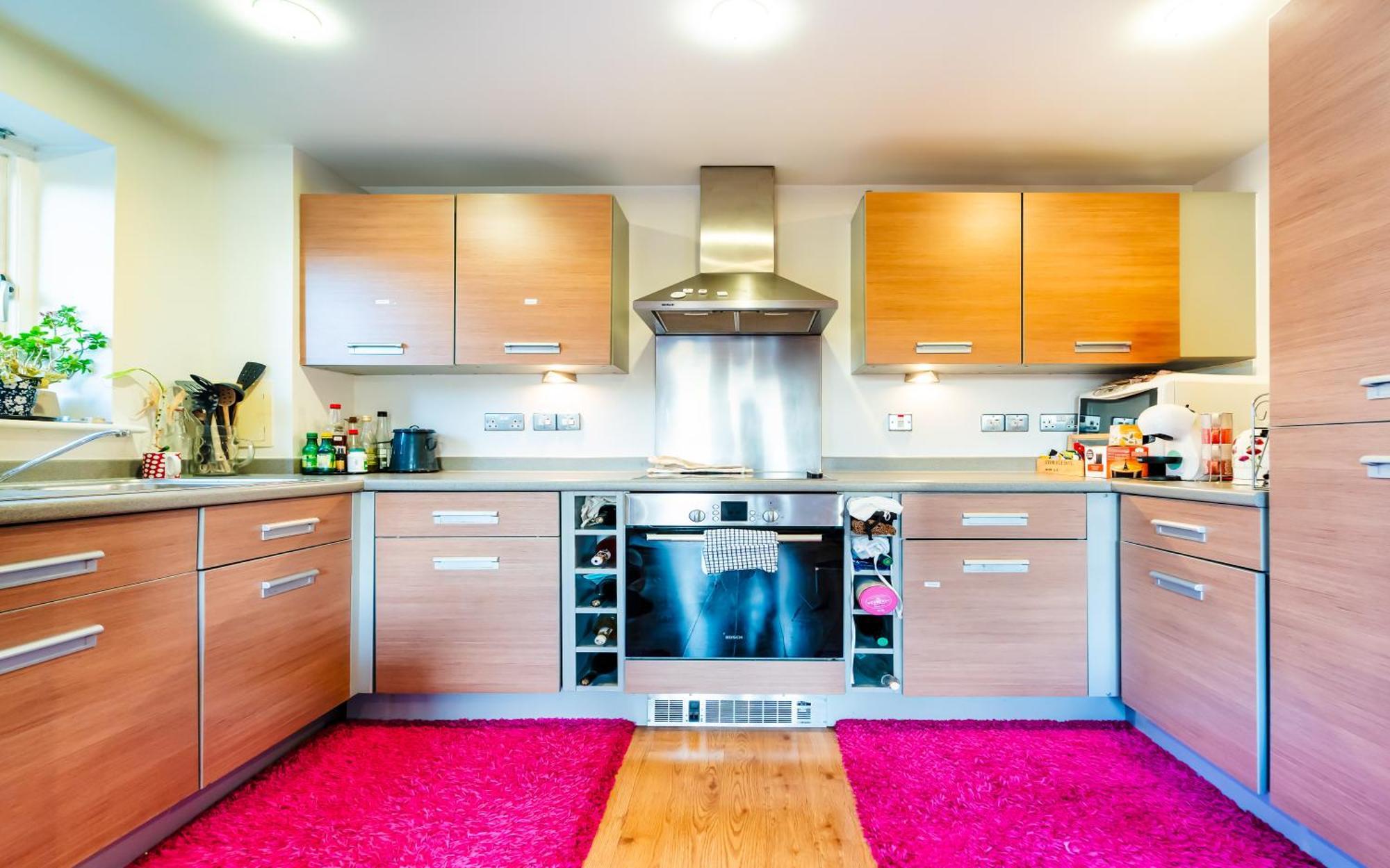 Superhost 1 Bedroom Flat 15 Mins To Center,zone 2