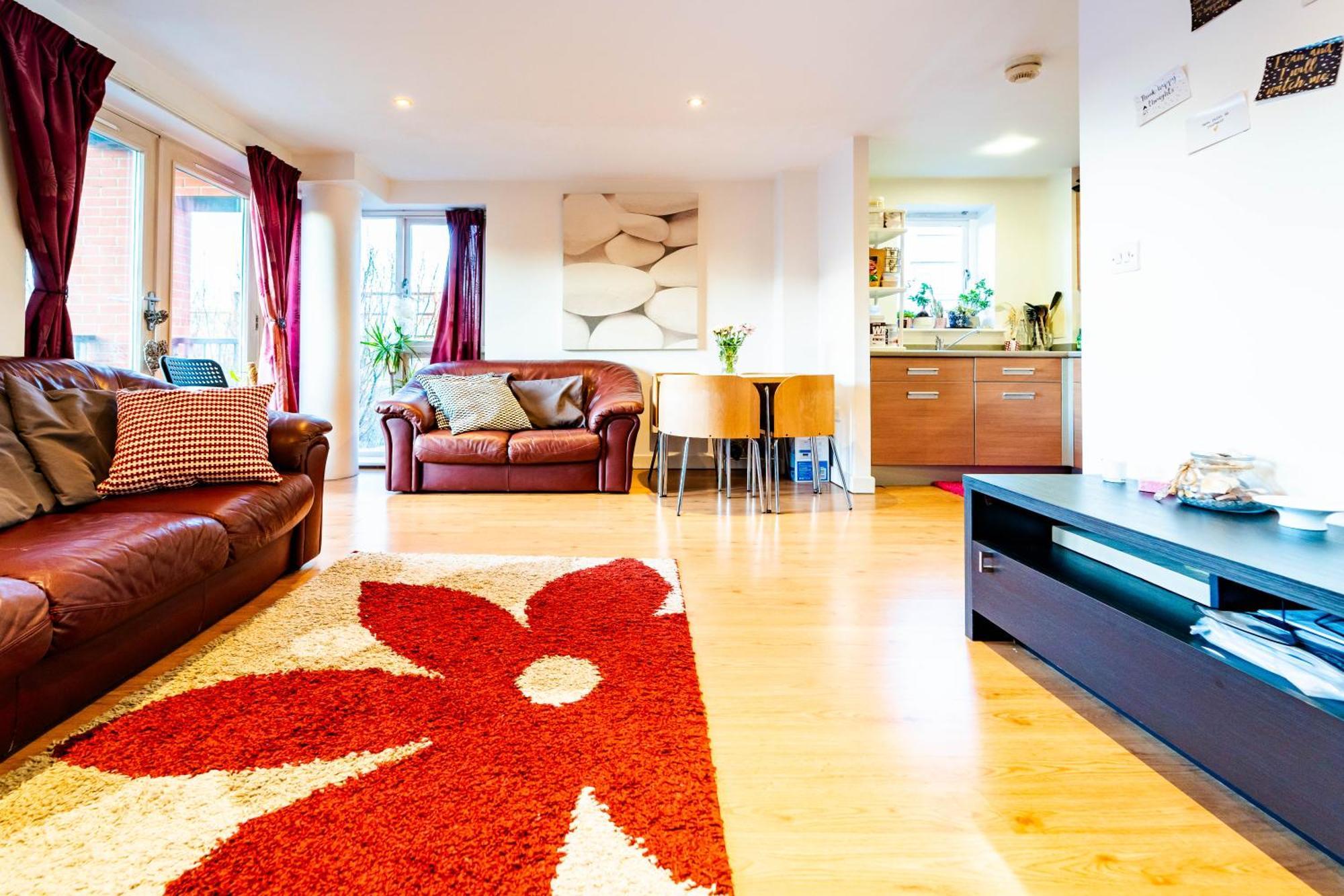 1 Bedroom Stylish In Zone 2 Close To Center - Whole London