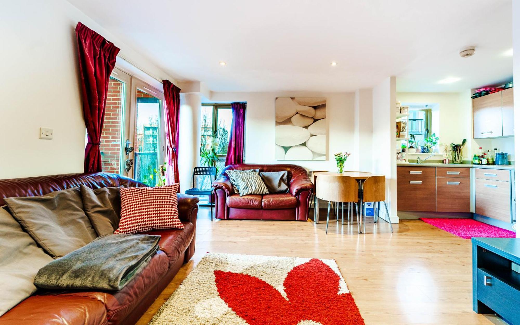 1 Bedroom Stylish In Zone 2 Close To Center - Whole Apartment