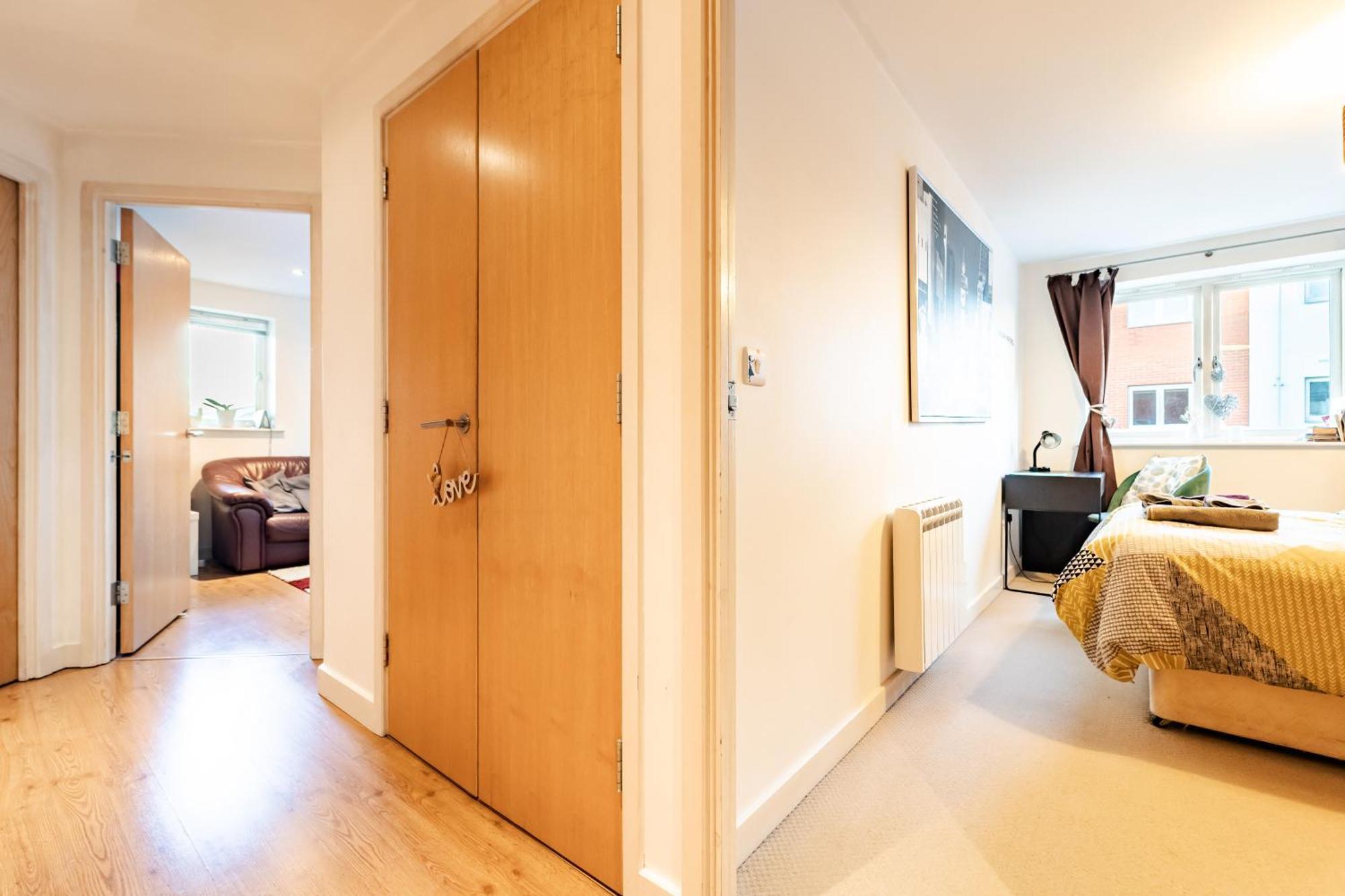 1 Bedroom Stylish In Zone 2 Close To Center - Whole * London