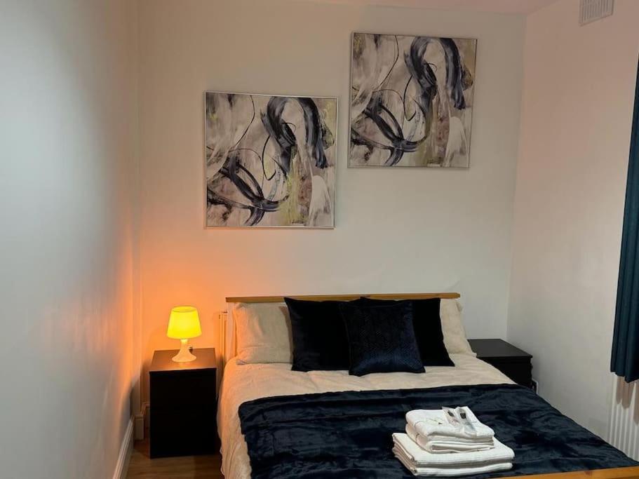 Apartment Manor Court