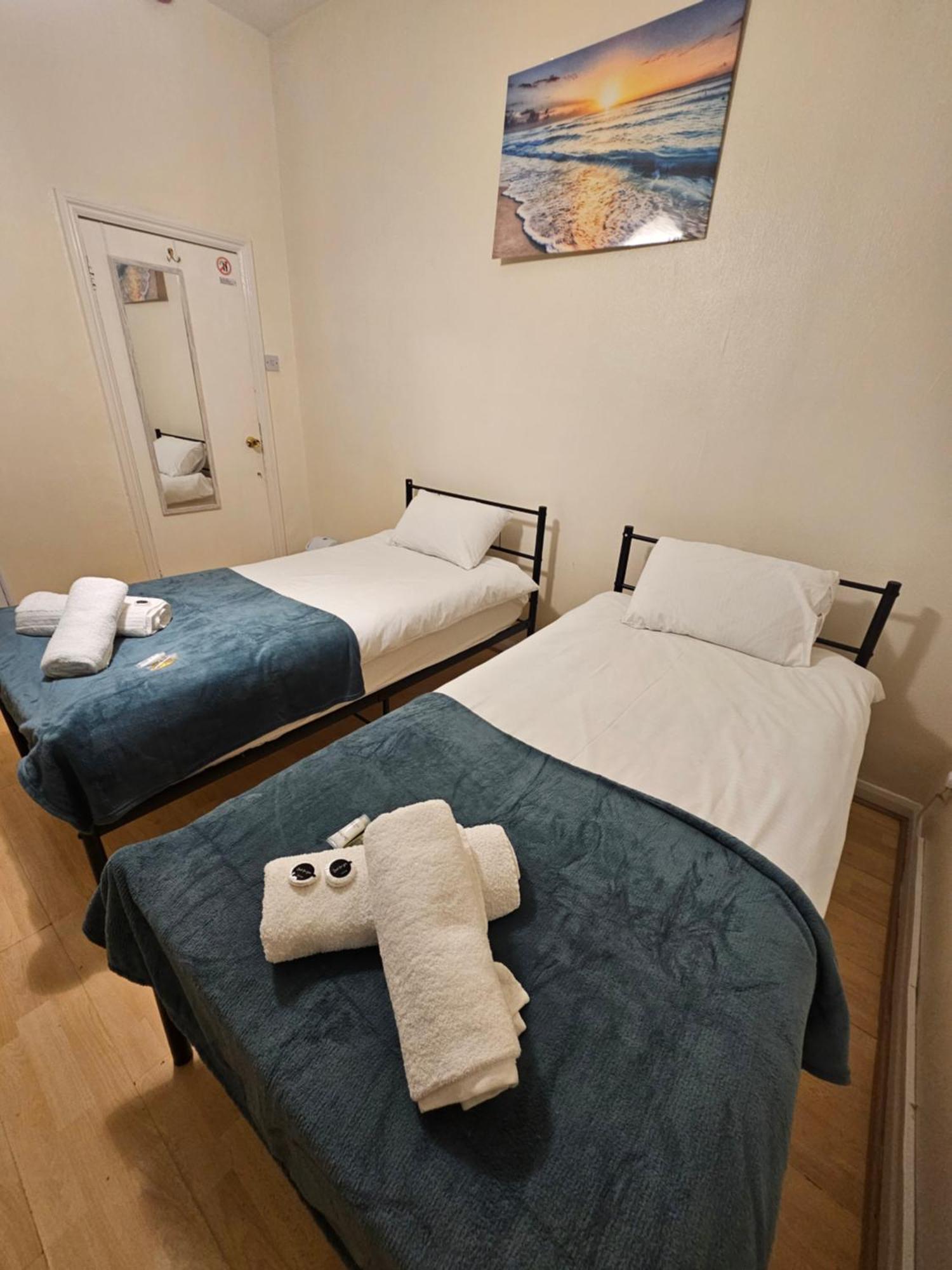 Bruce Guest house London