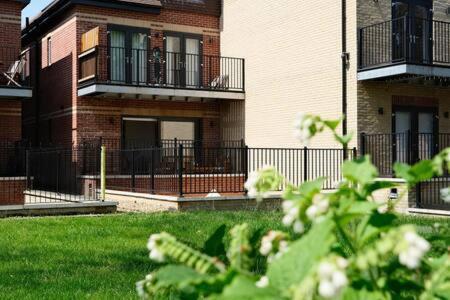 Apartment Modern One Bedroom In Ealing Common