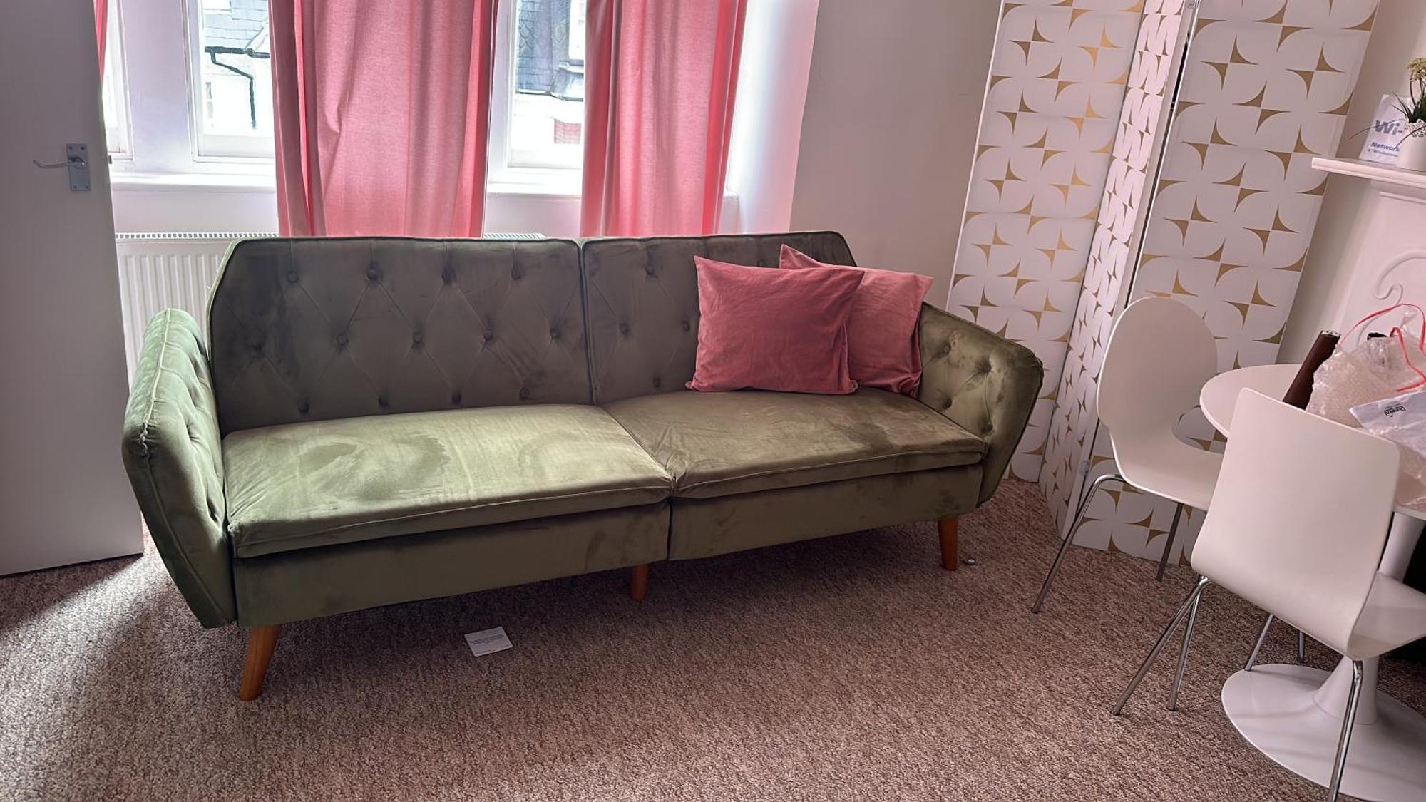 Belsize Park Boutique * London