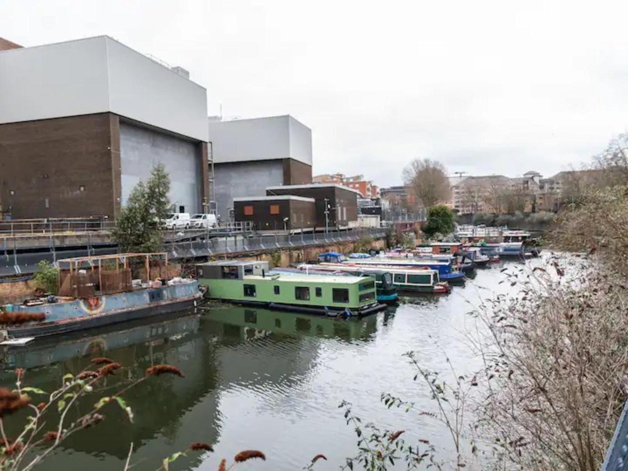 Apartment Pass The Keys Canal-view Flat Near Madame Tussauds