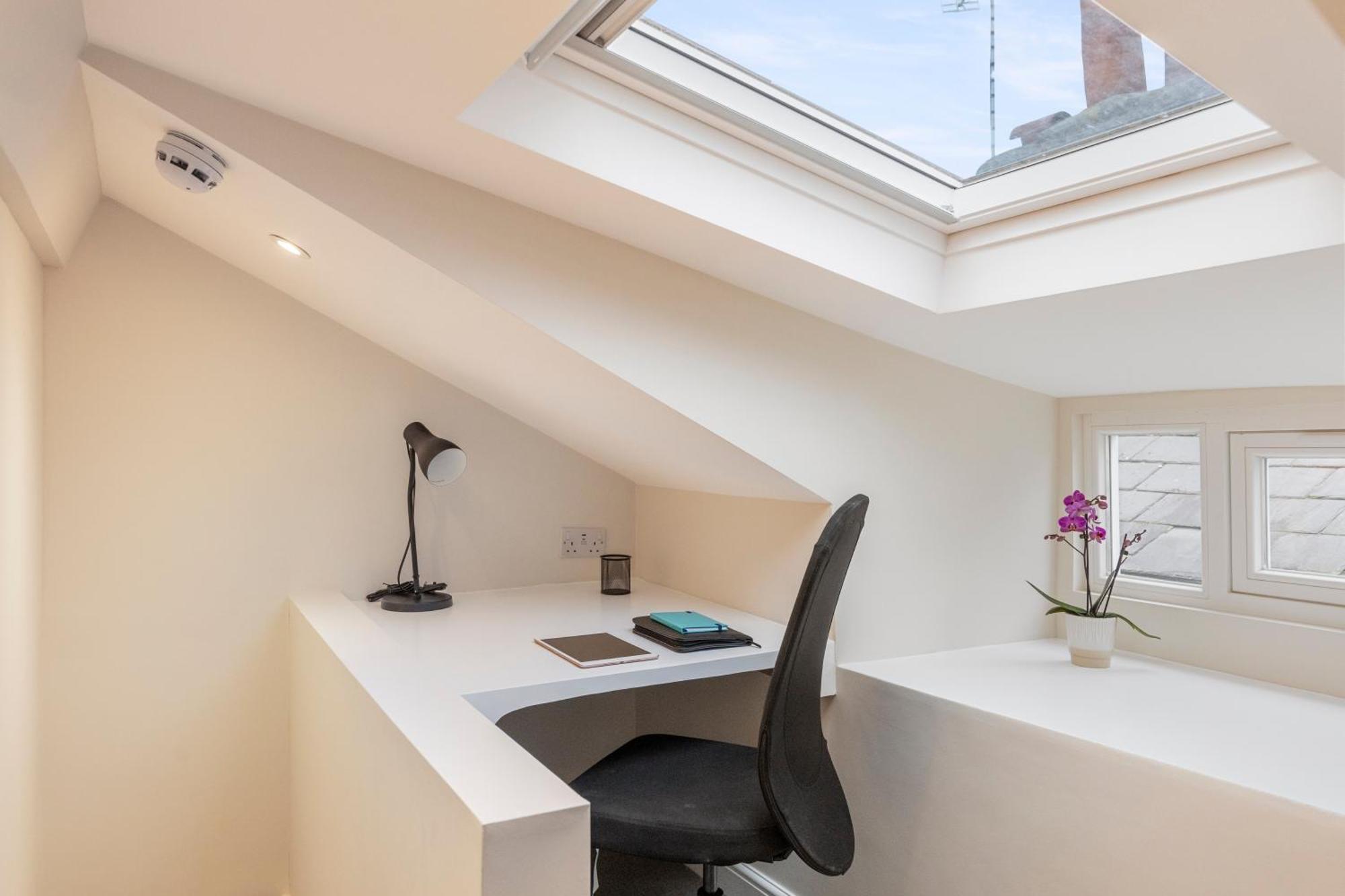 Guest Favorite Private With King Sized Bed And Garden Newly Renovated Apartamento *
