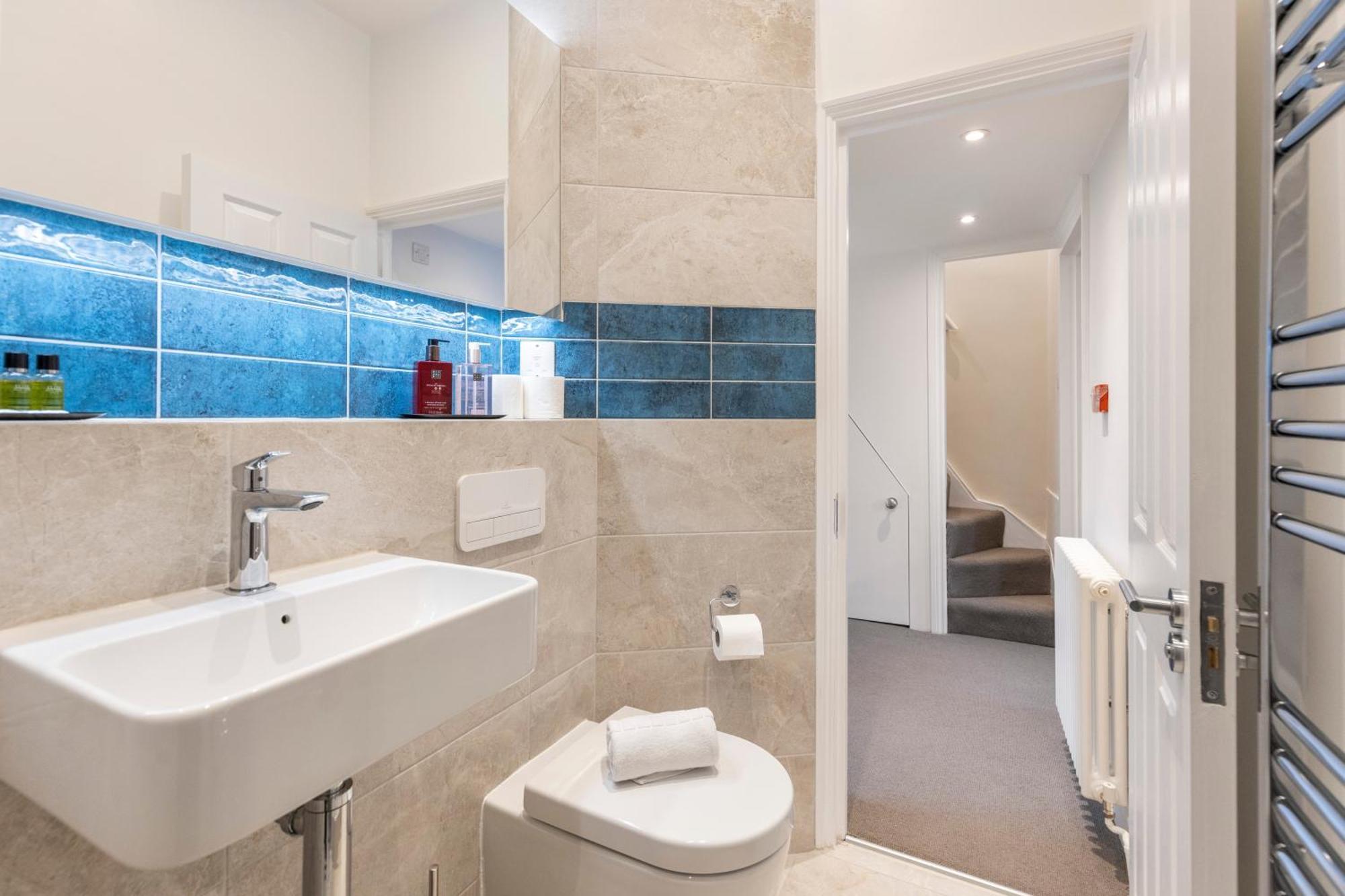 Apartamento Guest Favorite Private With King Sized Bed And Garden Newly Renovated