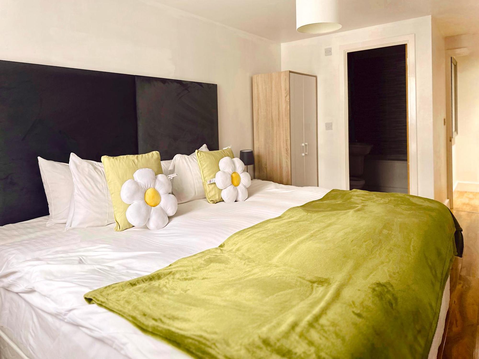 Canary Wharf - Luxury Apartment *