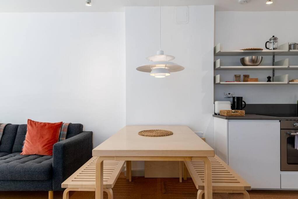 2-bedroom Minimalist In Borough Apartamento *