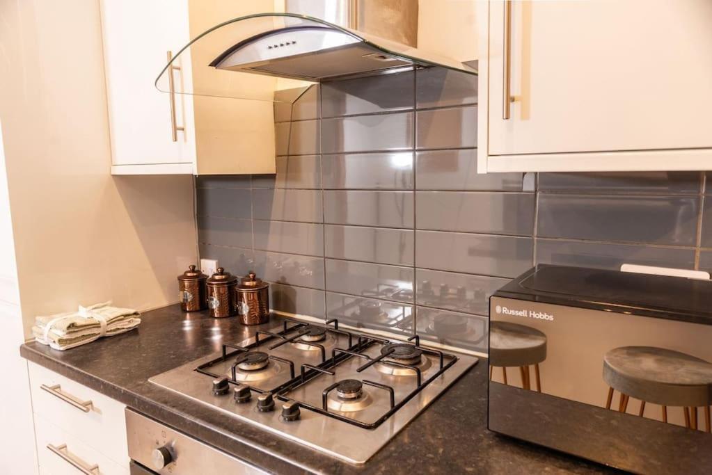 3-bed Central - 15 Mins Walk To Kings Cross By Seren Short Apartment