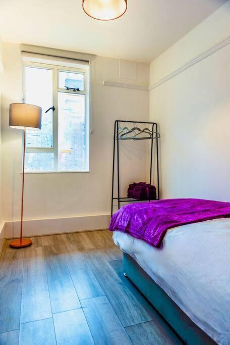 Apartment 3-bed Central - 15 Mins Walk To Kings Cross By Seren Short *