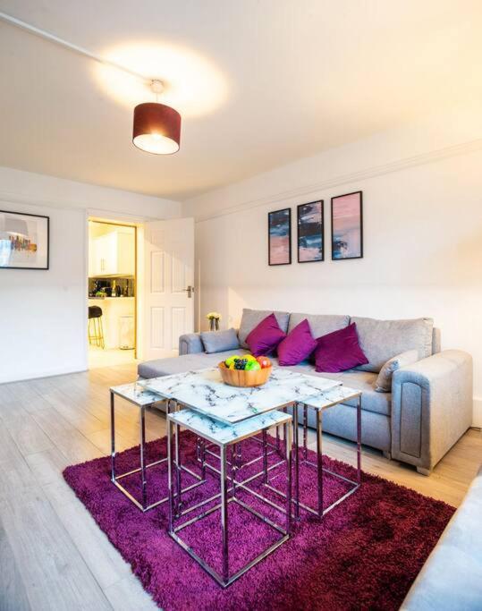 Apartment 3-bed Central - 15 Mins Walk To Kings Cross By Seren Short *