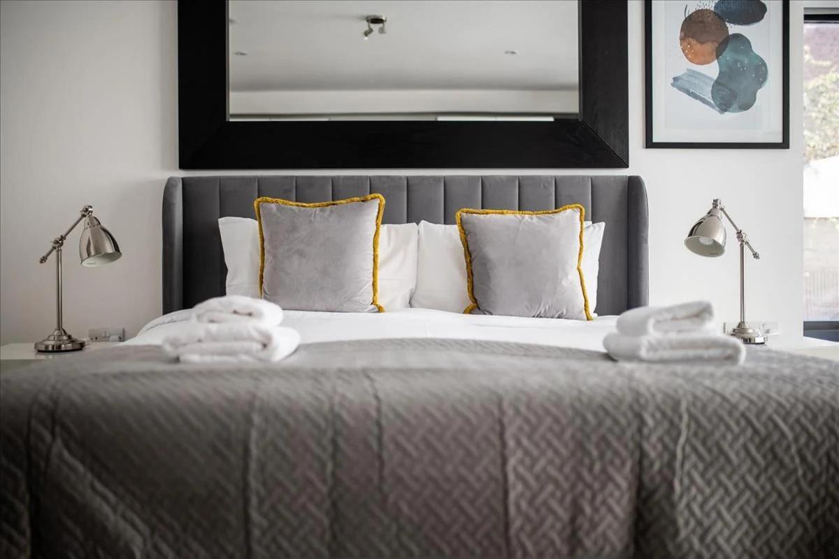 Sandmere Road By Capital Holiday home *