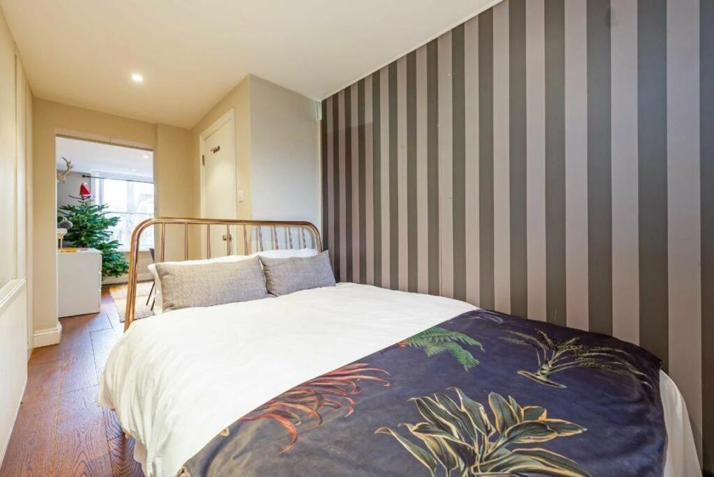 Apartment Modernised 1 And 2 Bedrooms Option Terrace And Balcony High Street