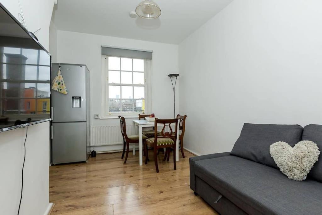 1 Bedroom *zone 1* Elephant And Castle Apartment *