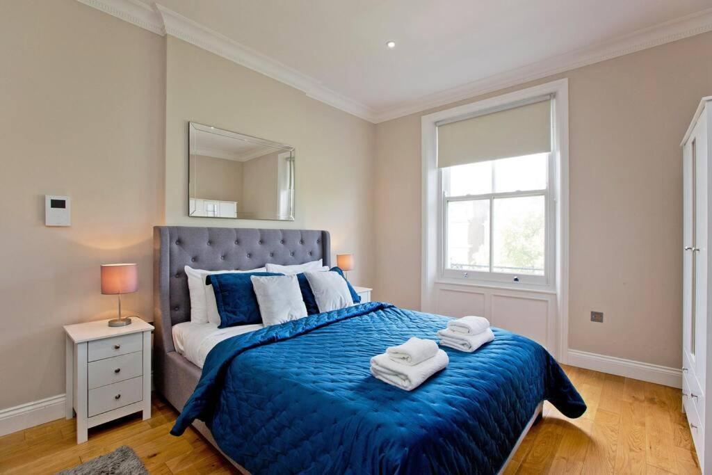 Apartment F7 Large 2bed Kensington London