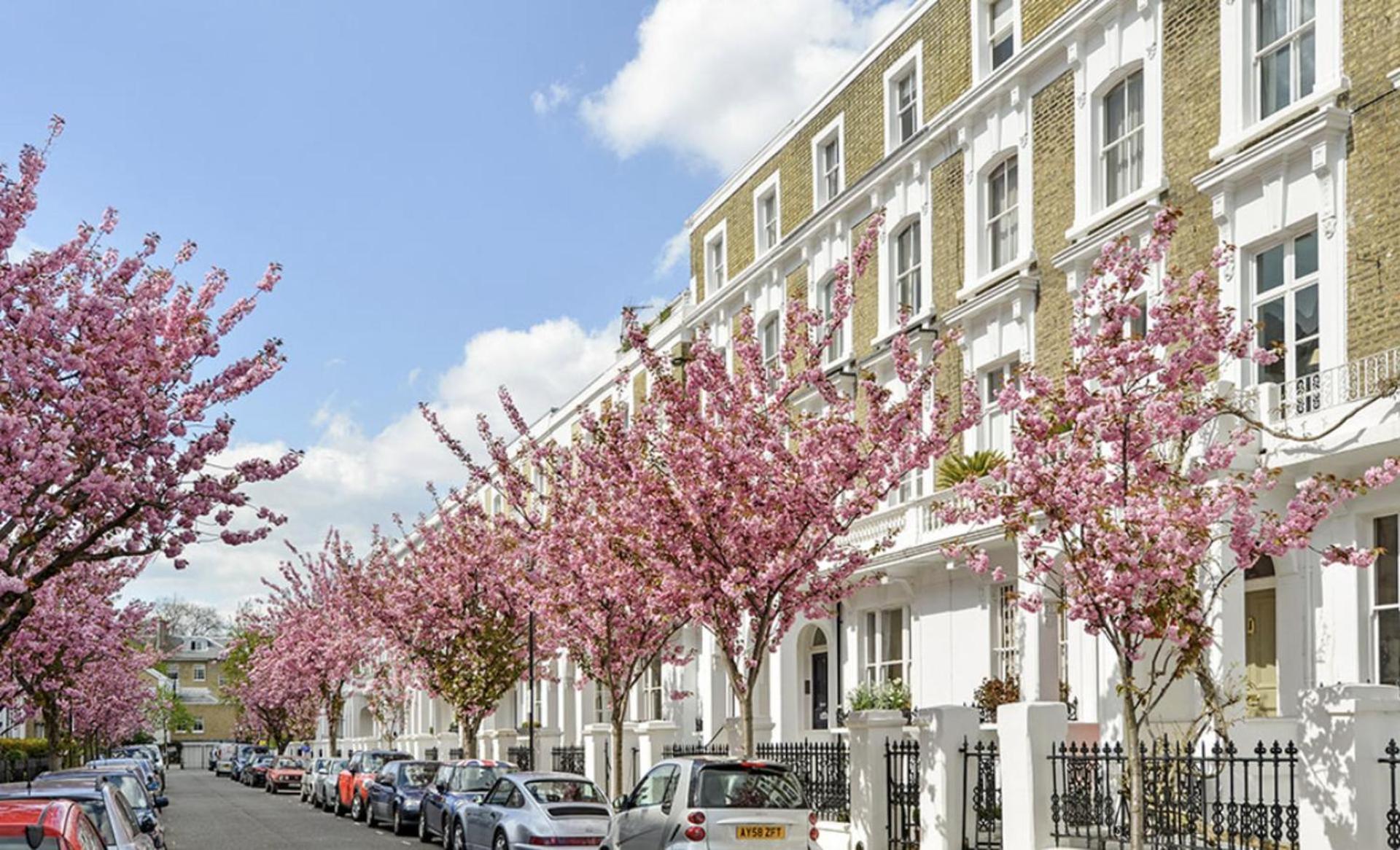 Chelsea 3 People Location Apartment