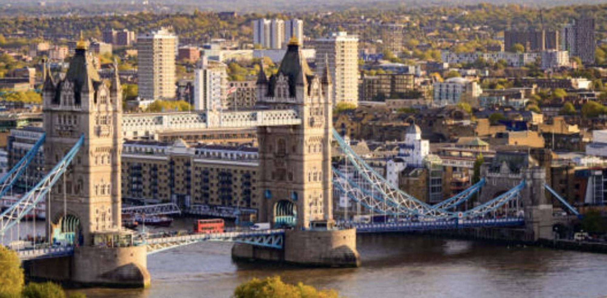 Bermondsey 3 People Beautiful London