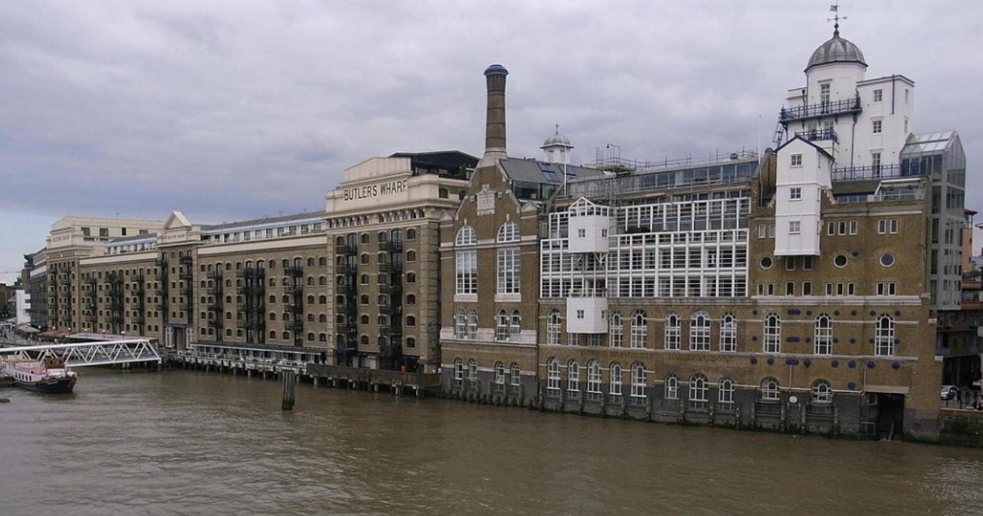 Bermondsey 3 People Beautiful London