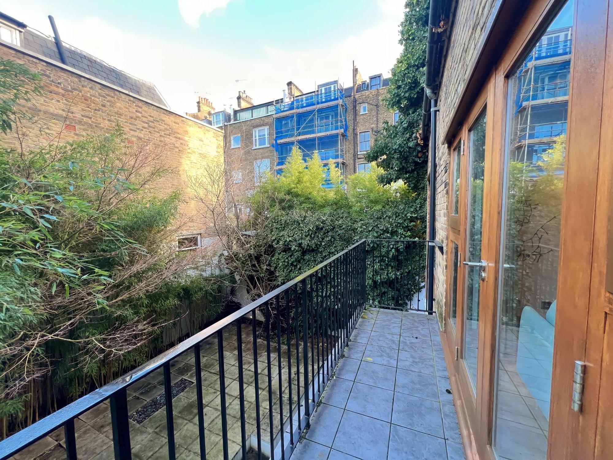 Kensington Apartment London