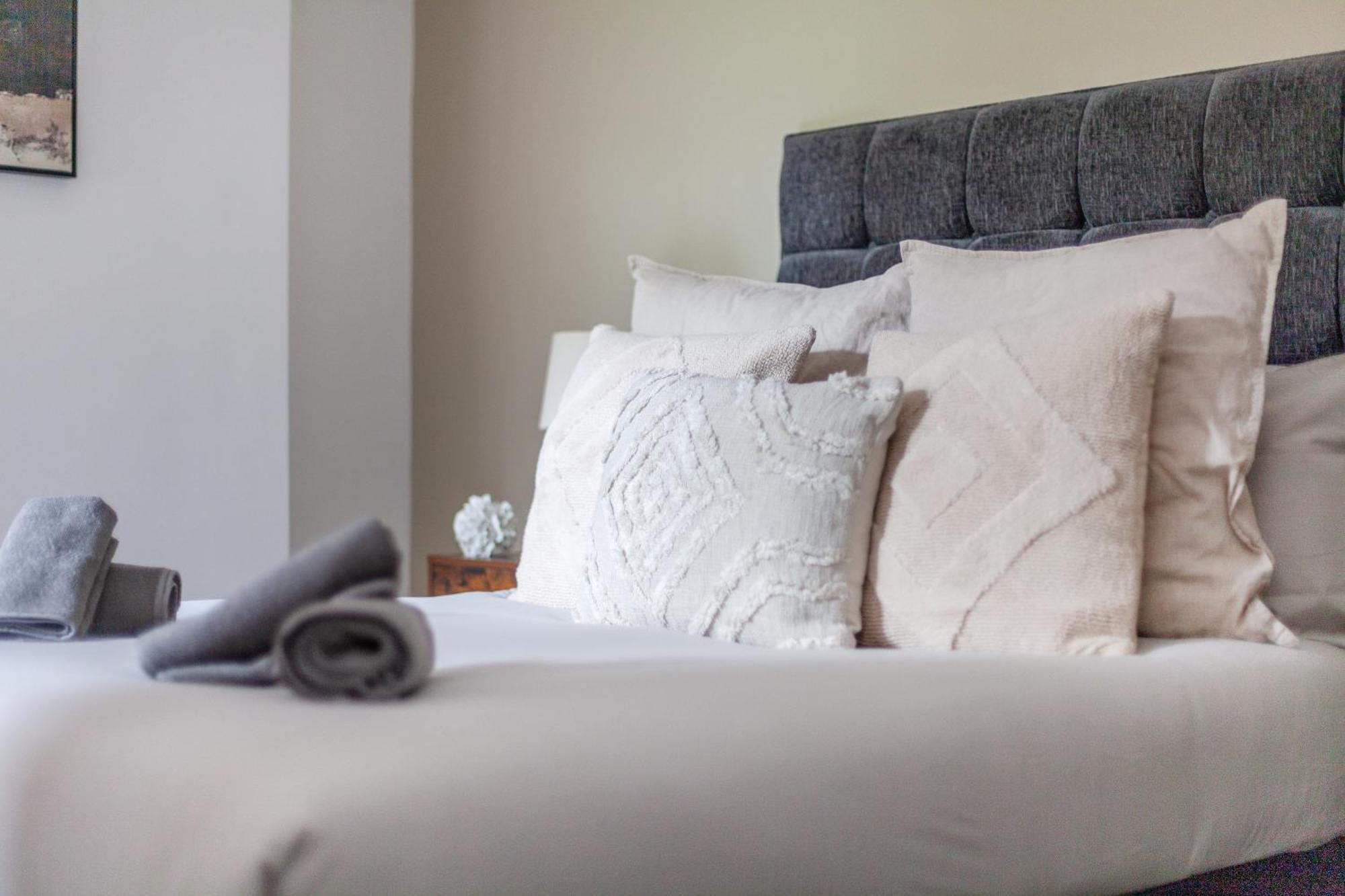 The Maida Vale Flat Apartment *