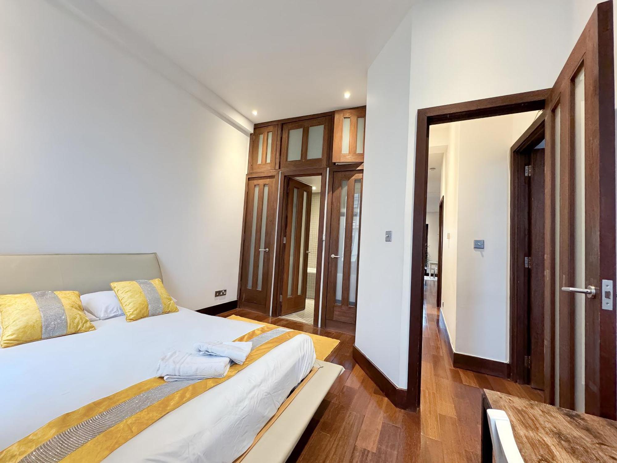 Apartment The Kensington Heights London