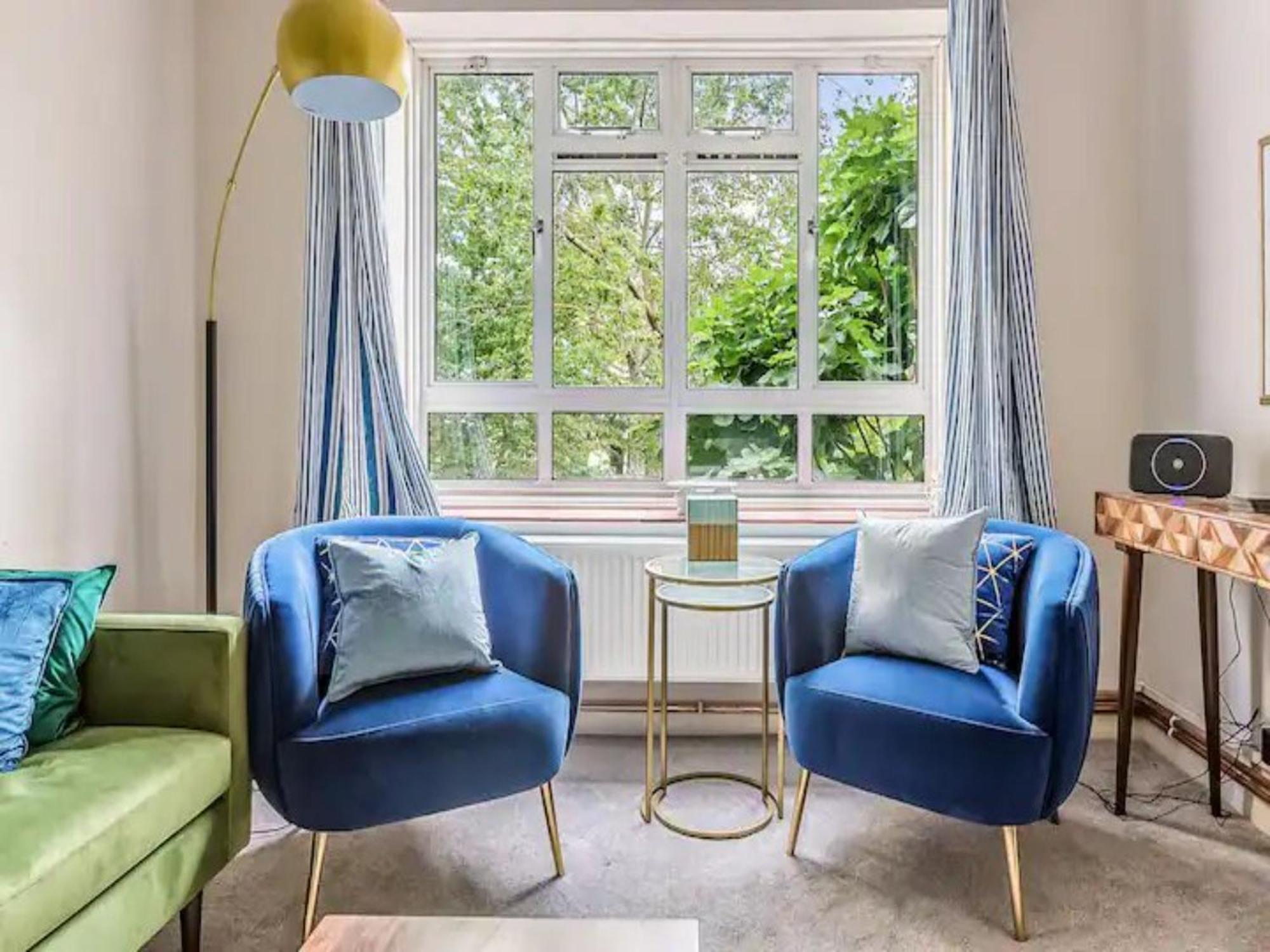 Pass The Keys - Modern Trendy Battersea London
