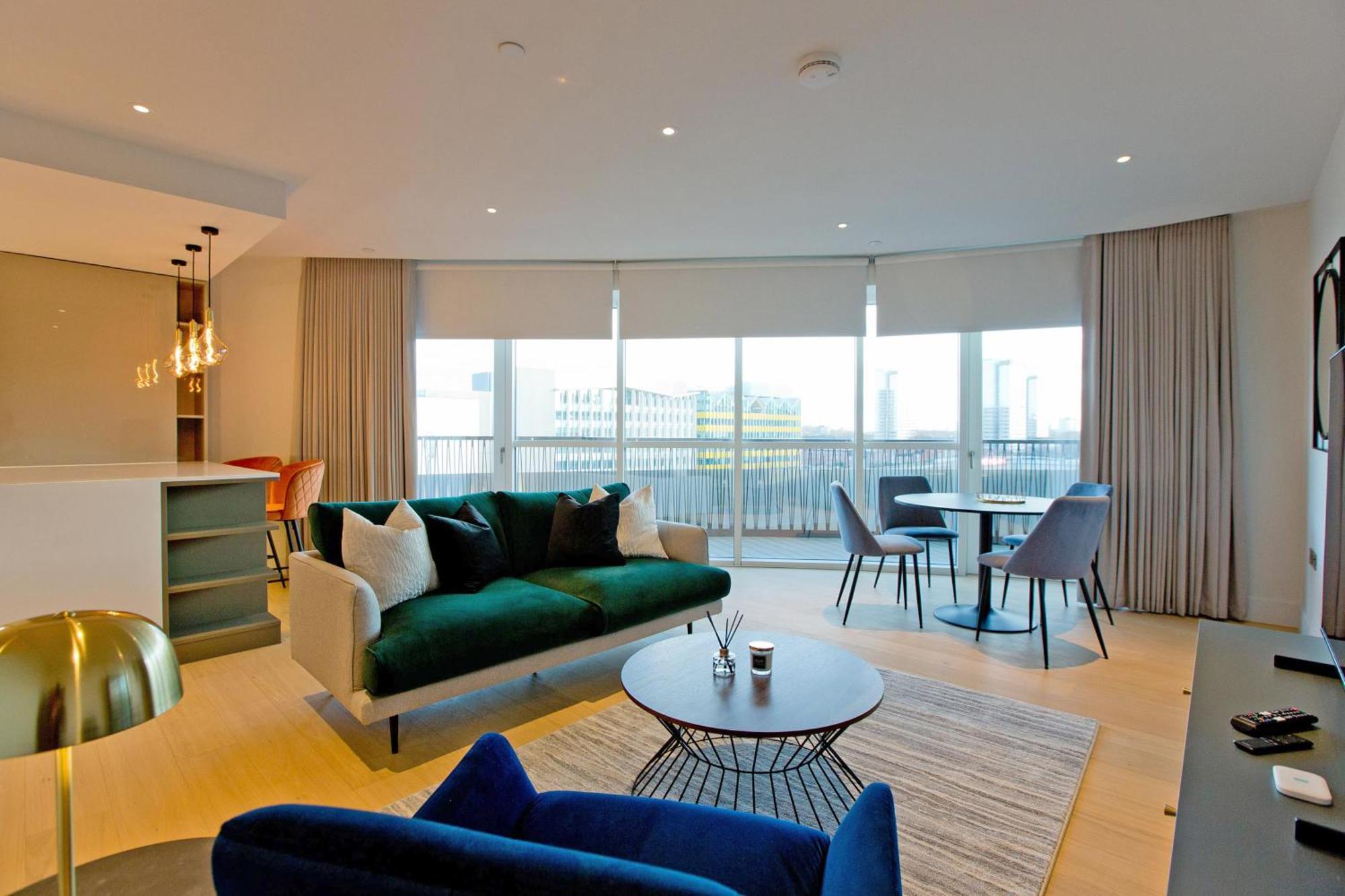 Apartment Fabulous Westfield 2 Bed