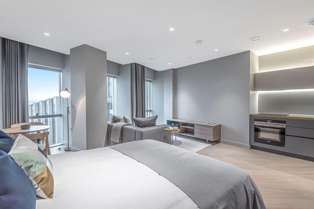 Apartment Beautiful, Stylish Studio Flat Near The O2