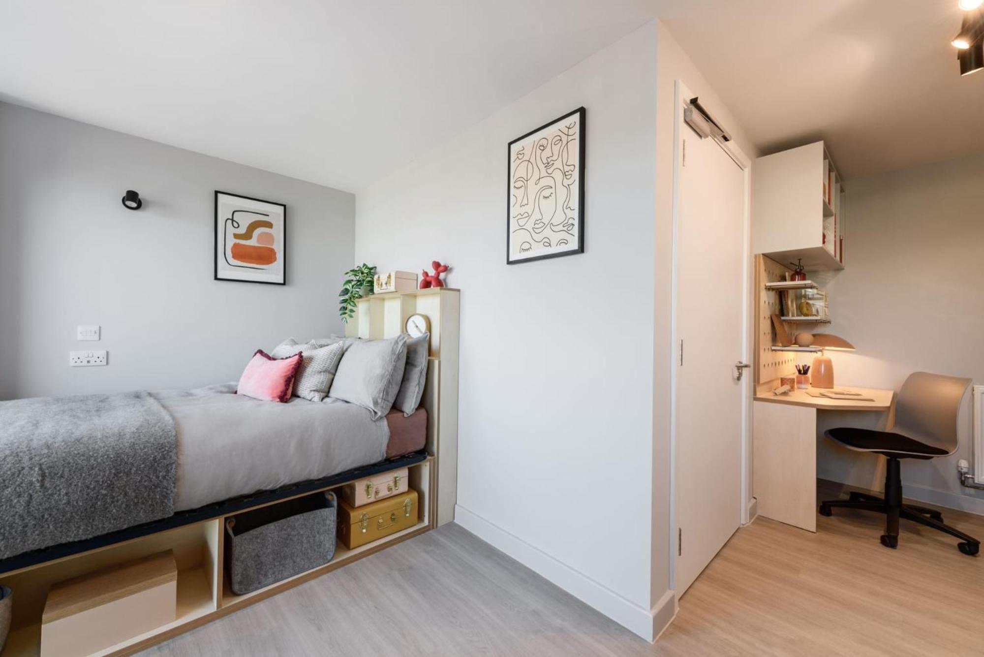 Cozy Living Ensuites In Trendy Wick Park Student London