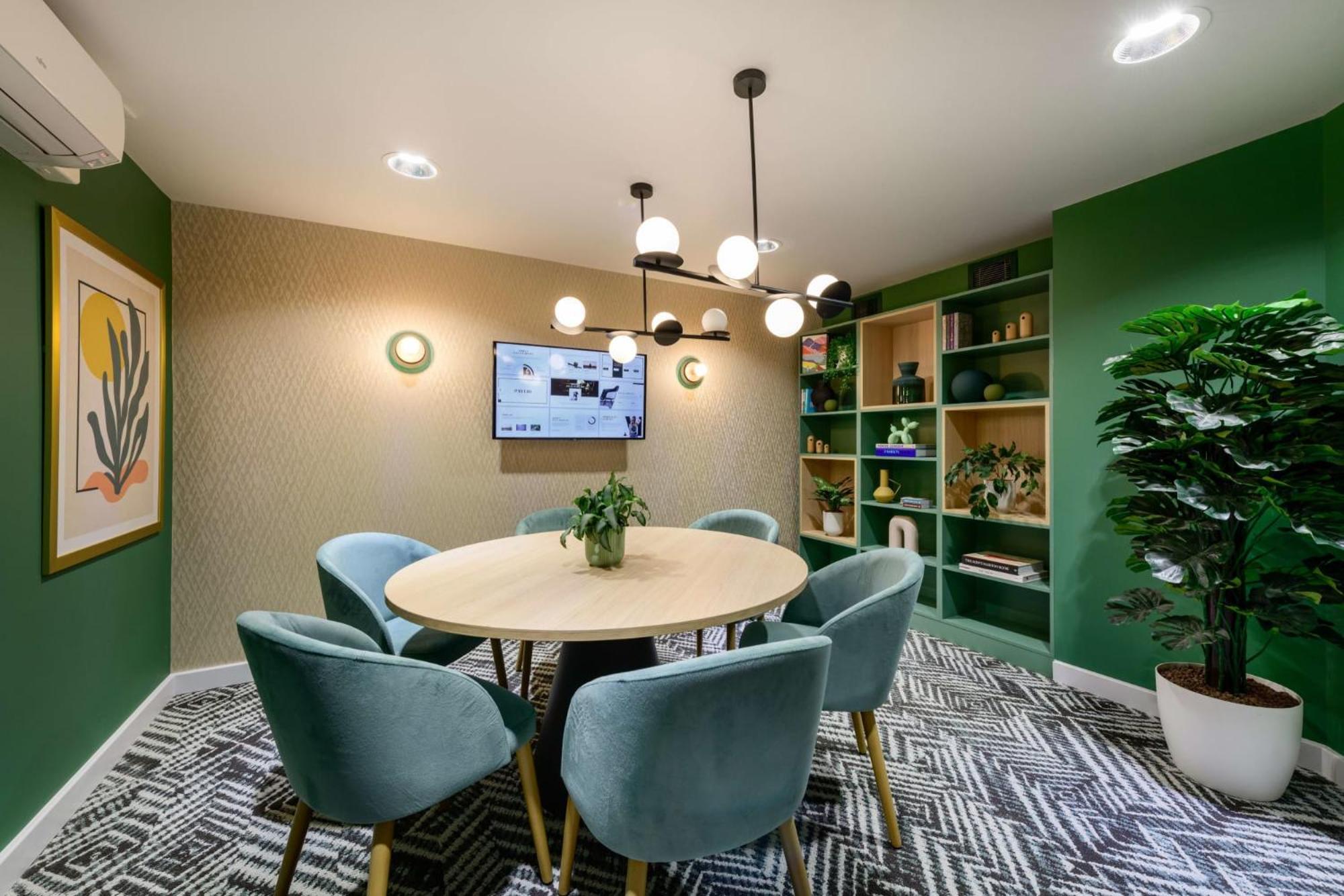 Cozy Living Ensuites In Trendy Wick Park Student Apartment *