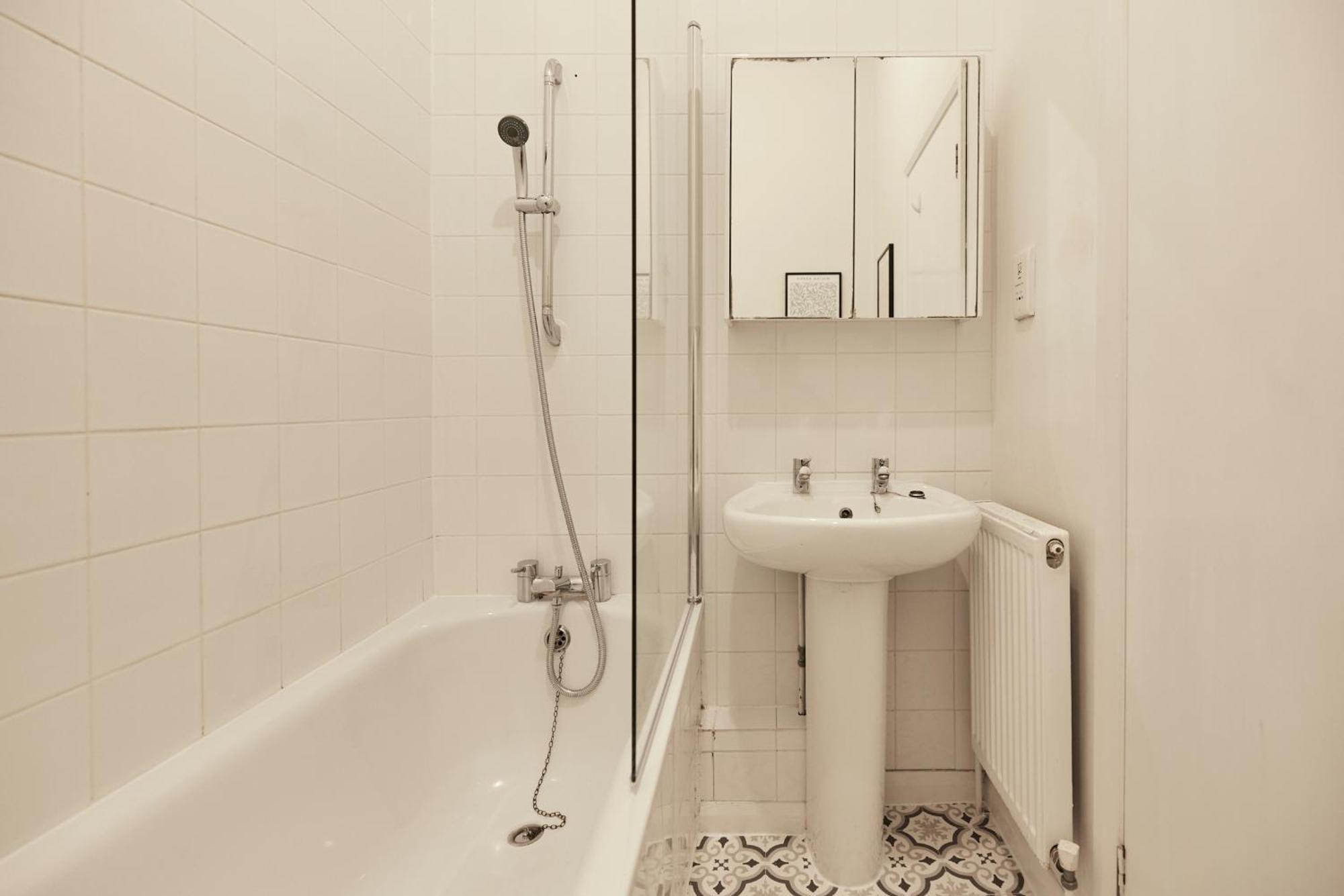 The Crystal Palace Crib - Lovely 1bdr Flat Apartment London