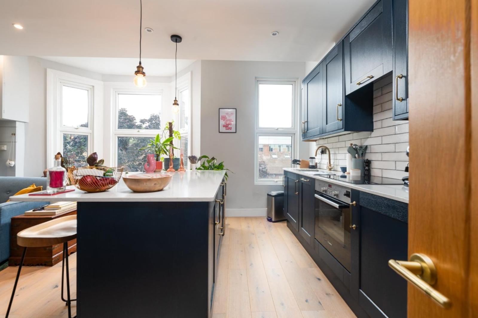 Apartment Gauden Road By Capital London