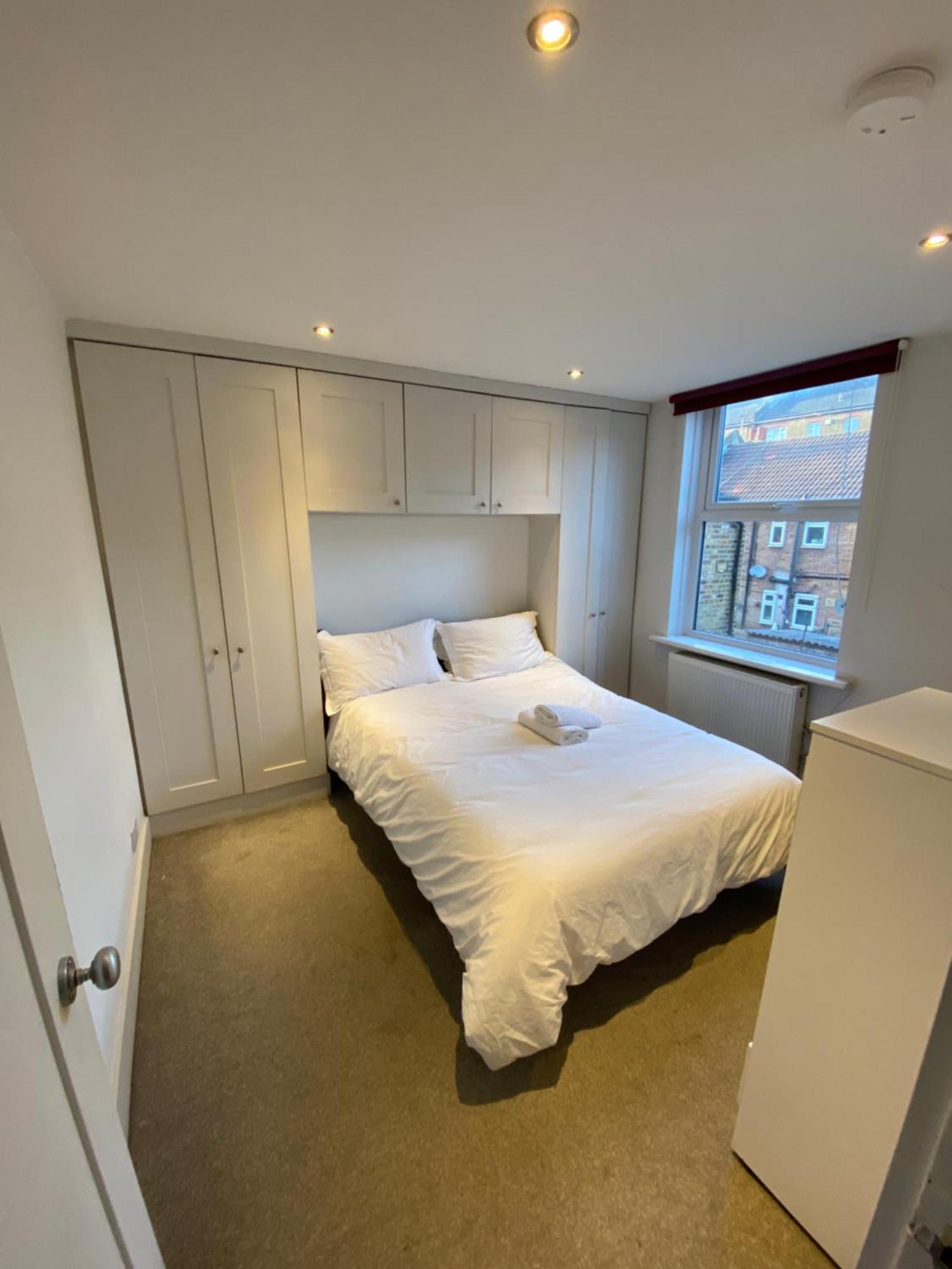 Gorgeous Hammersmith Home. Sleeps 6. Tube 5 Mins! *