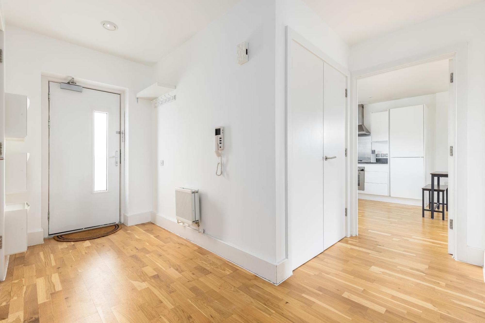 The Bridge Apartment
