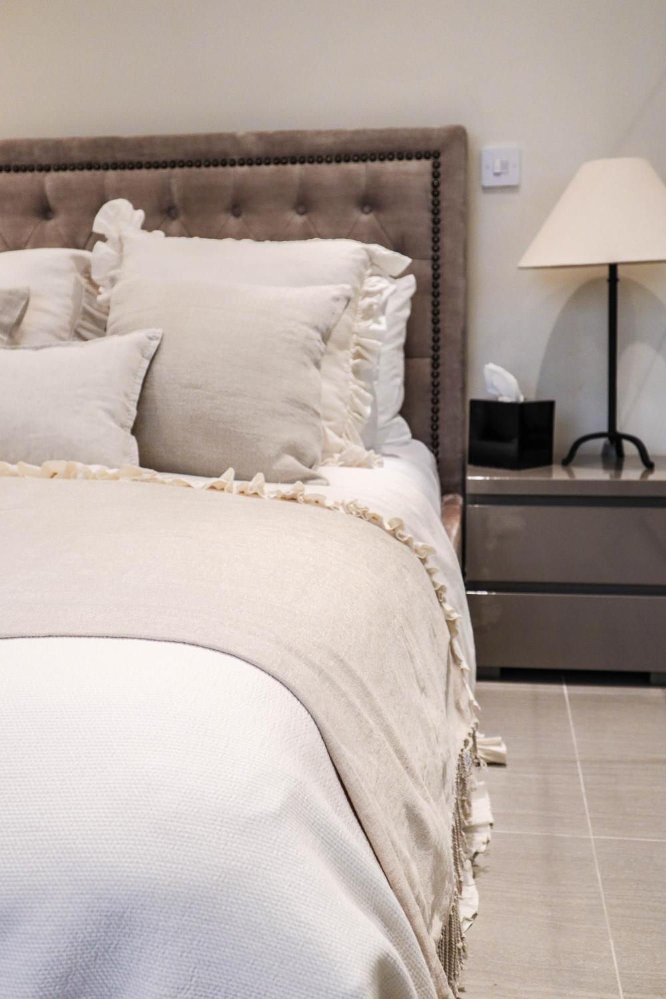 Lovely Kensington In A Prime Location Apartment