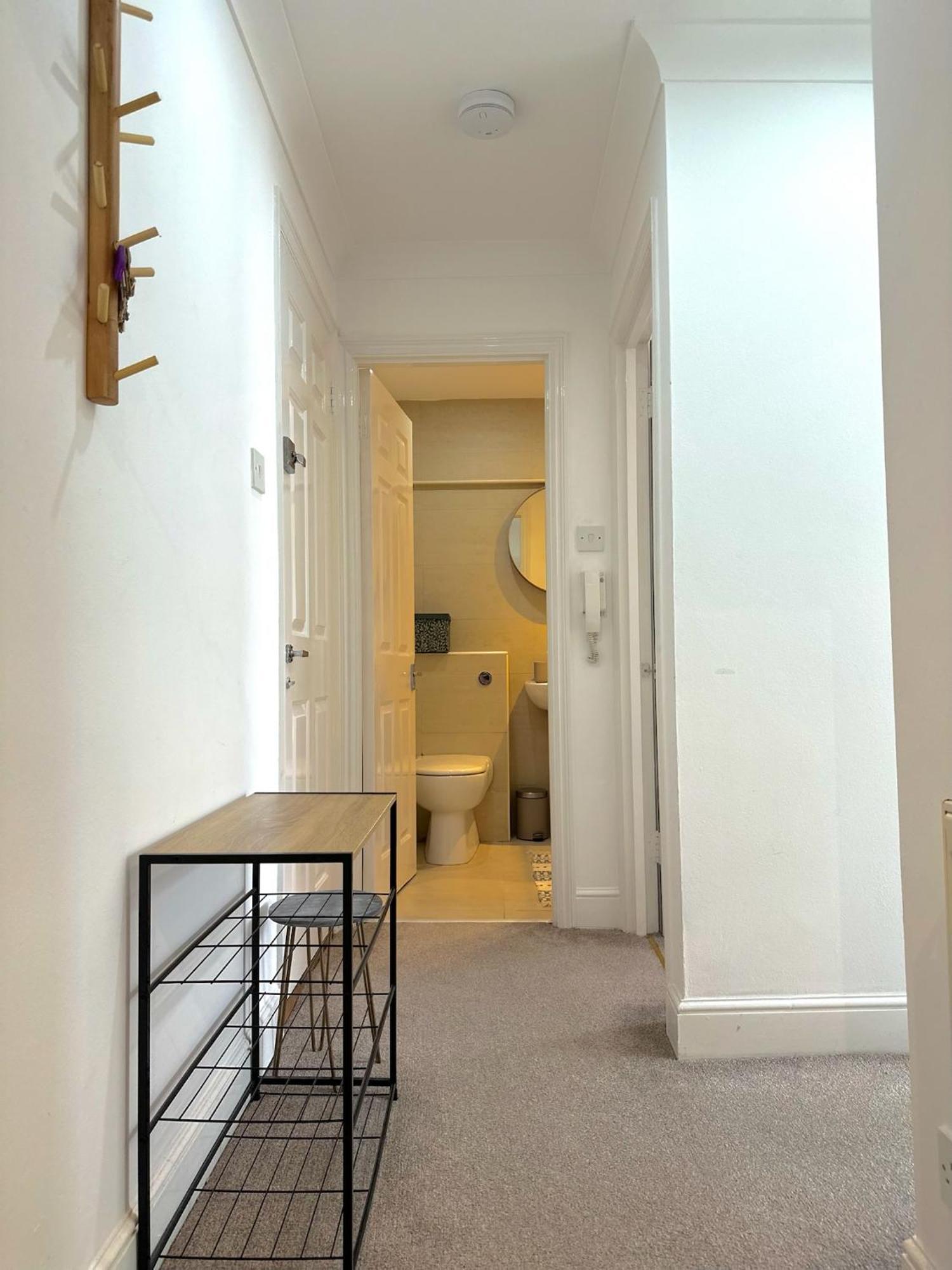 Stylish One Bedroom Flat Chancery Lane